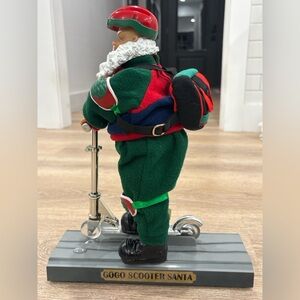 Vintage GoGo Scooter Santa Animated Christmas‎ Figure T.L. Toys HK